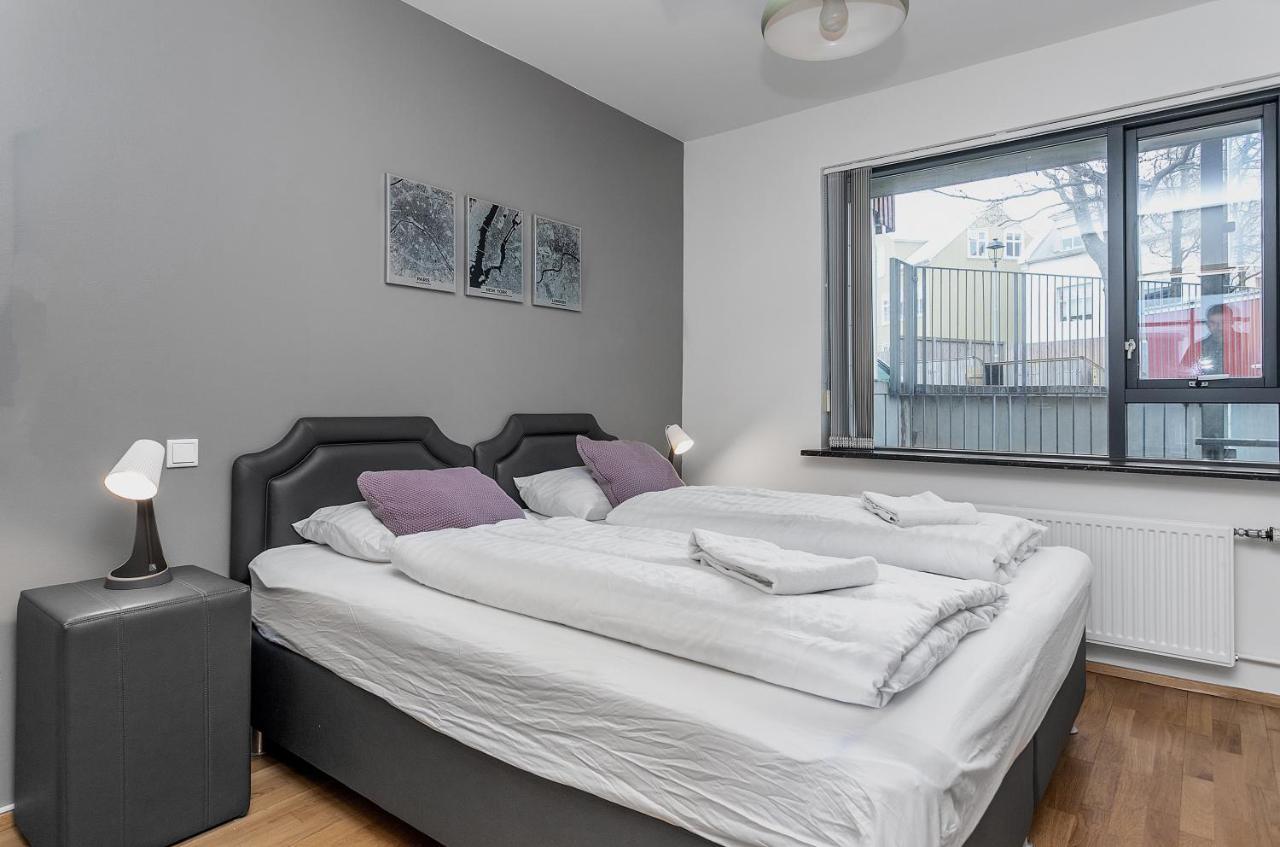 Sunny Apartment - By The Sea In City Center Рейкявик Екстериор снимка